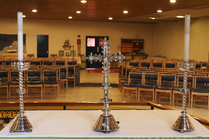 web-cross-altar-church-candles-kerry-garratt-cc